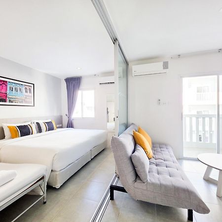 Recenta Suite Phuket Suanluang Екстериор снимка