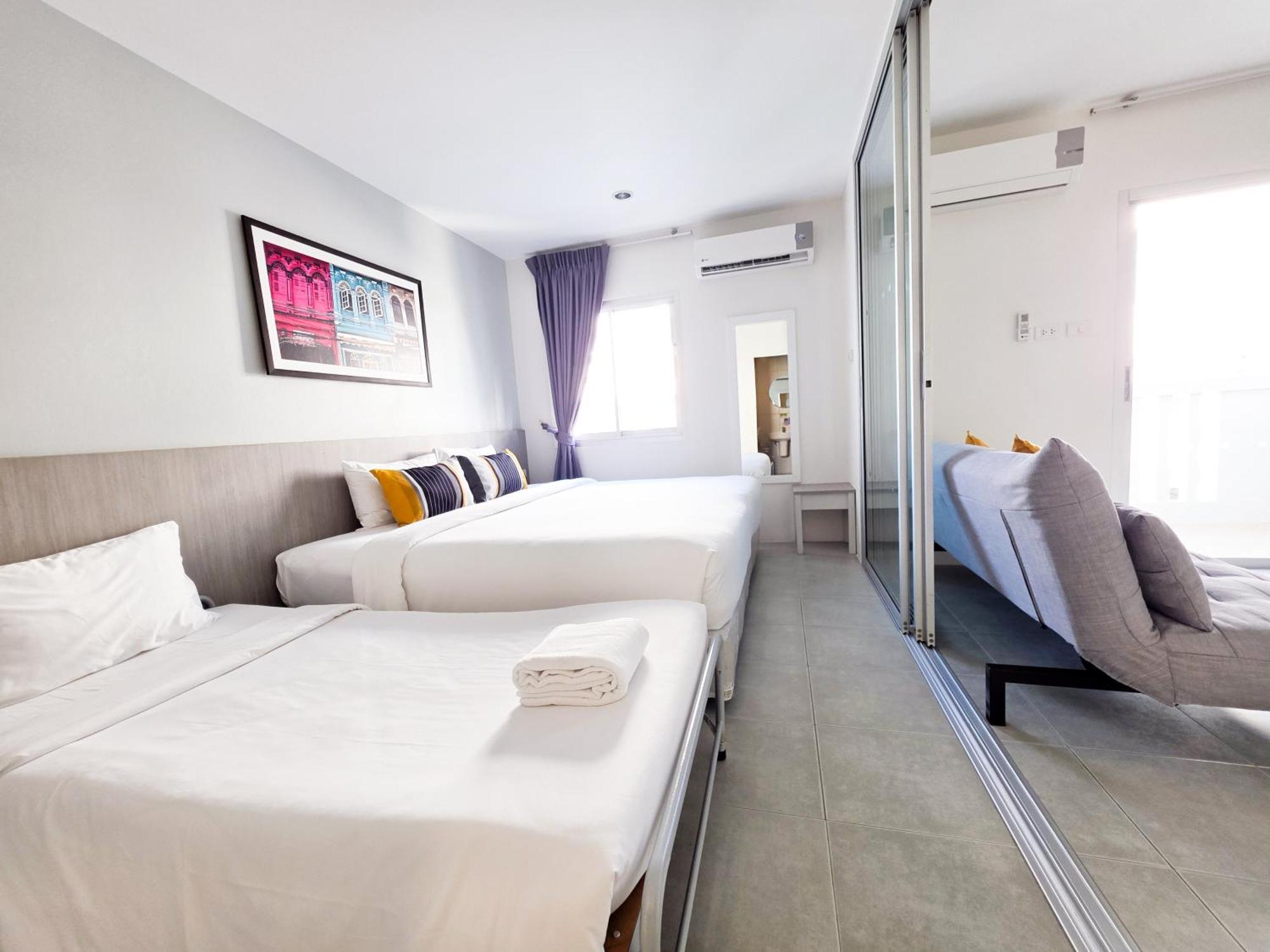 Recenta Suite Phuket Suanluang Екстериор снимка